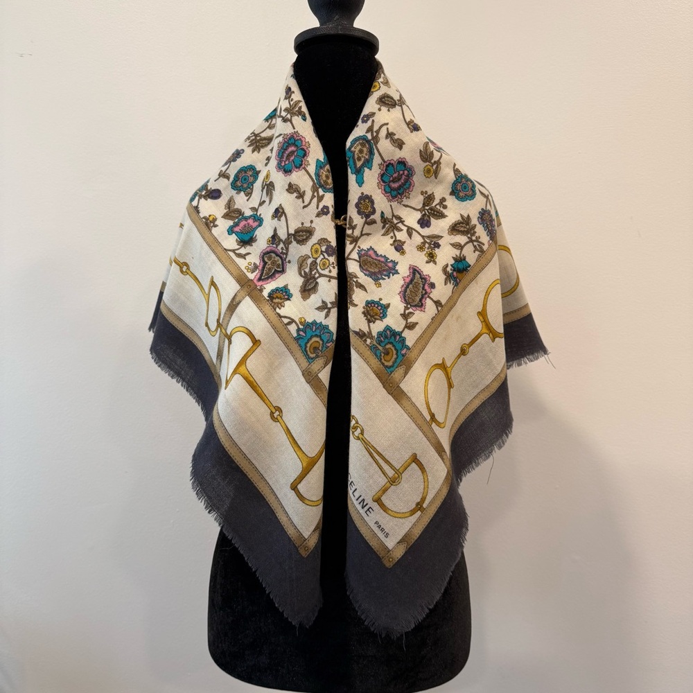 Celine Silk Scarf 90 Carré Floral Navy Ivory Made in France - Picture 4 of 14